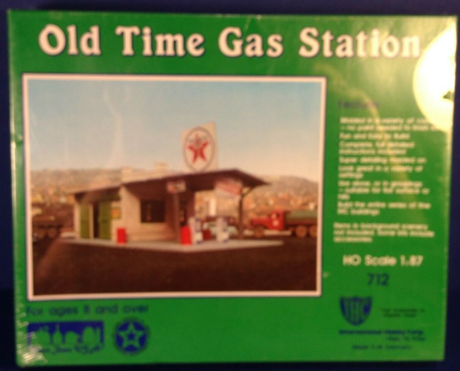 IHC 712 HO Old Time Gas Station Building Kit