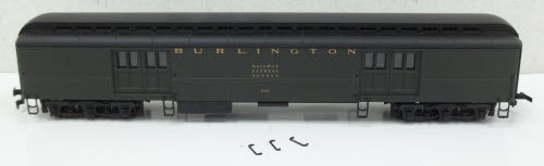 IHC 49140 HO Scale Chicago Burlington & Quincy Heavyweight REA Baggage Car #1628