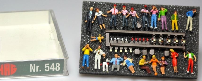 Preiser 548 HO McDonald's Personnel and Guests Figures w/Accessories