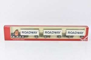 Herpa 6189 HO Roadway Triple Pup Truck and Mack Trailer
