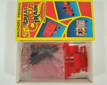 Walthers 933-1367 HO The Great Circus Train Hippo Wagon RB & BB # 88 Kit