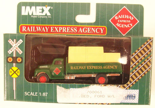 Imex 870006 HO Railway Express Agency REA Open Bed Ford Delivery Truck