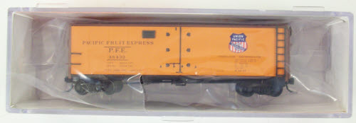 InterMountain 65509-15 N Scale PFE Refrigerator Car