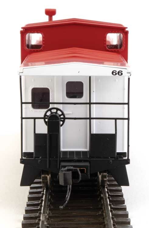Walthers 910-8720 HO SOO International Extended Wide-Vision Caboose RTR #66