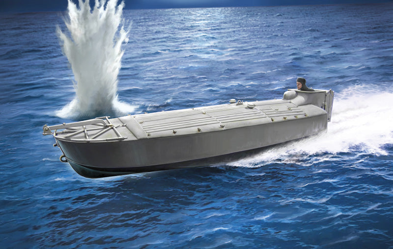 Italeri 5623 1:35 M.T.M. Barchino Attack Boat with Crew Plastic Model Kit