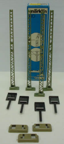 Marklin 7021 HO Concrete Catenary Masts for K/M Track