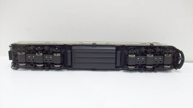 Aristo-Craft 23606 Canadian Paciifc EMD E-8 Diesel Locomotive #1802