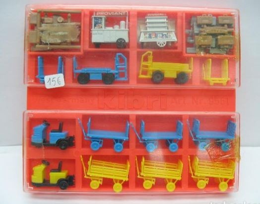 Kibri 9561 Kibri 9561 HO Trolley Platform Assortment