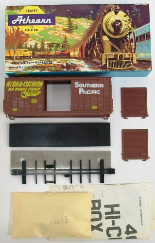 Athearn 1956 HO Southern Pacific Hi-Cube 40 Ft OB Boxcar Road # 659266 Kit