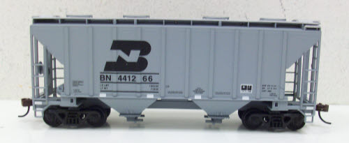 Walthers 932-5372 HO Burlington Northern 100 Ton Cement Covered Hopper #441266