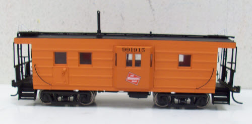 Walthers 7675 RS Cab Oil MILW #991915