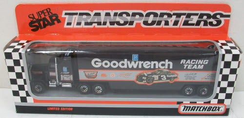 Matchbox CY104 Super Star Goodwrench Racing Team #3 Transporter