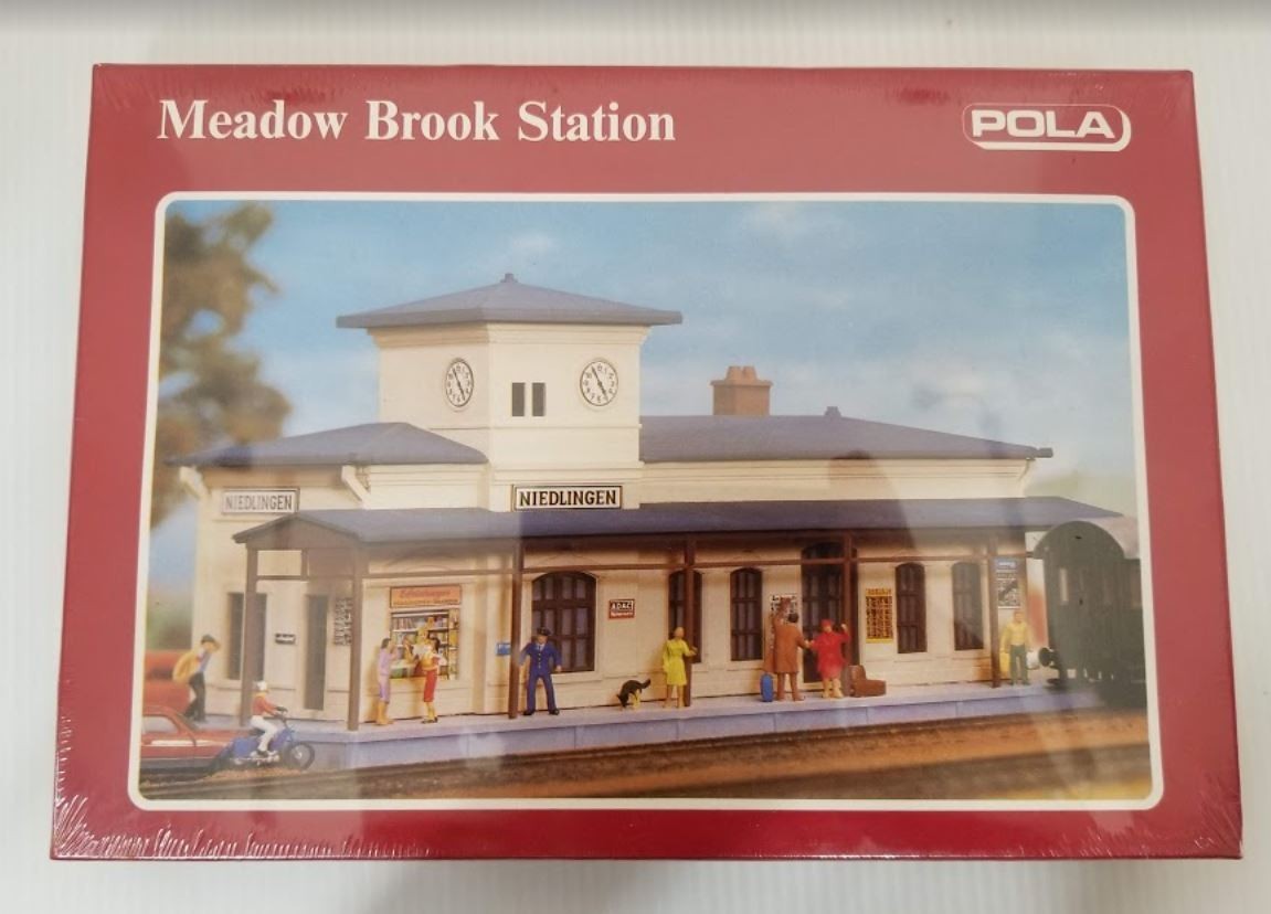 Pola 11551 HO Meadow Brook Station Building Kit