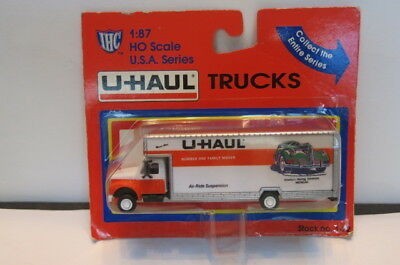 IHC 1-22 HO Scale USA Series Michigan U-Haul 26'''' Moving Truck