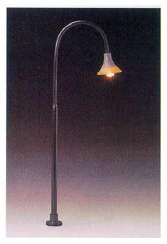 Model Power 6083 O and O27 Scale Gooseneck Lighted Lamp Posts (Set of 3)