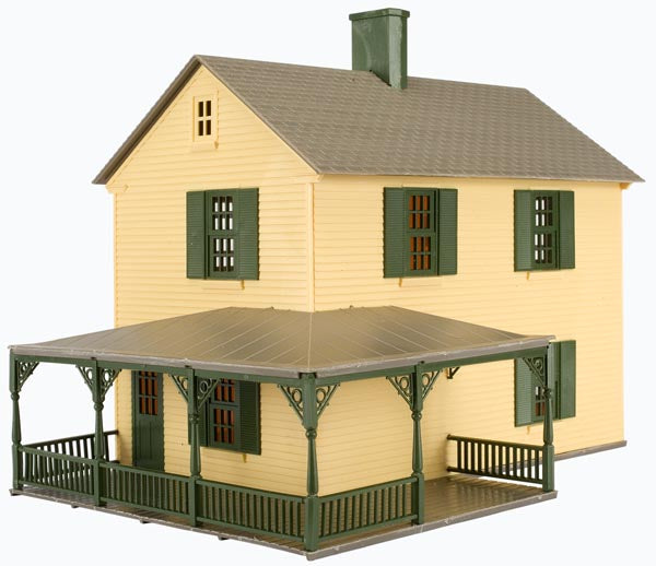 Atlas 2009002 O Scale Trainman 2-Story Rural House Kit