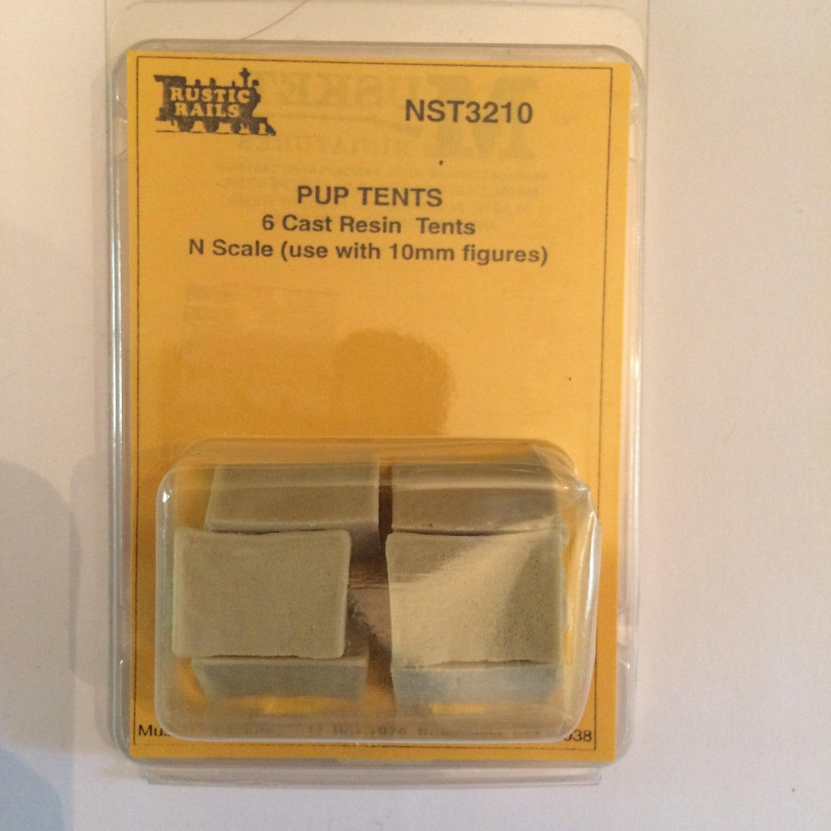 Rustic Rails NST3210 N Resin Pup Tents (6)