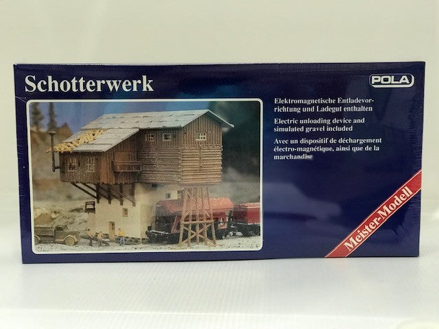 Pola 703 HO Gravel Loading Depot Building Kit – Trainz