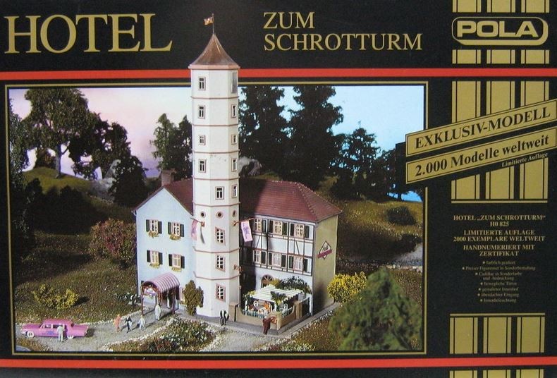 Pola 825 HO Hotel Building Kit