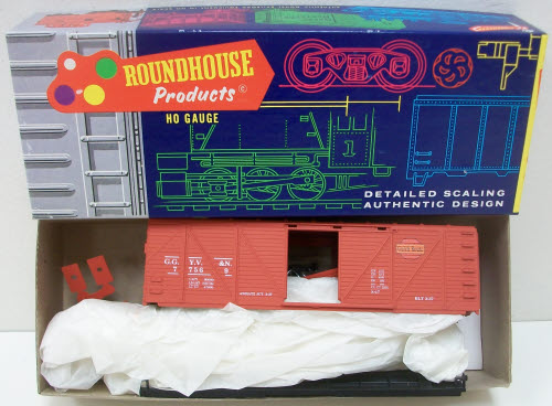 Roundhouse 77569 HO 40' O.B. Single Dr. Boxcar Kit