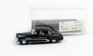 Revell 84701 HO 1950's Buick Limousine - Black