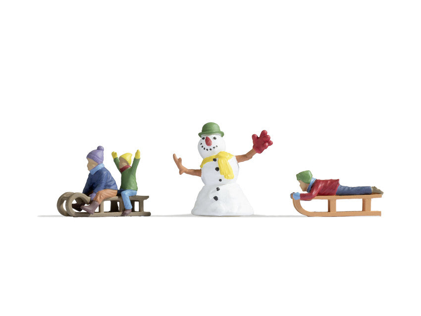 Noch 17921 O Children In The Snow Figures