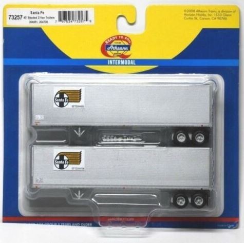 Athearn 73257 HO Santa Fe 40' Beaded Z-Van Trailers (Set of 2)