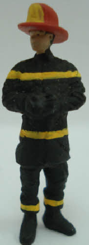 Arttista 1315 O Scale Firefighter w/Hose Pewter Figure