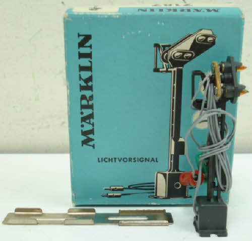 Marklin 7187 HO Scale Distant Light Signal