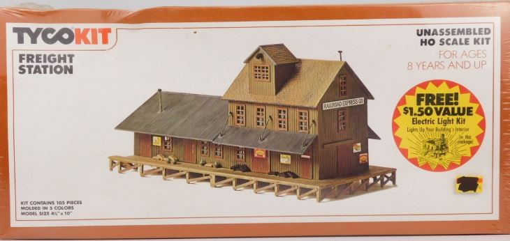 Tyco 7785B HO Scale Freight Station Building Kit