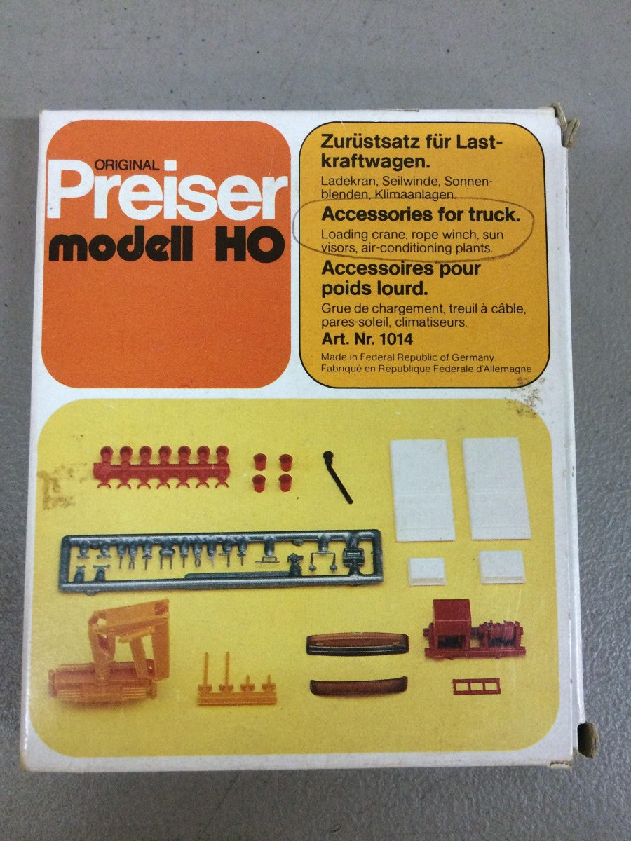 Preiser 1014 HO Loading Crane Truck Accessories Plastic Model Kit