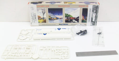 Walthers 932-9104 AE Stanley Tank Cars 3-Pack Kit