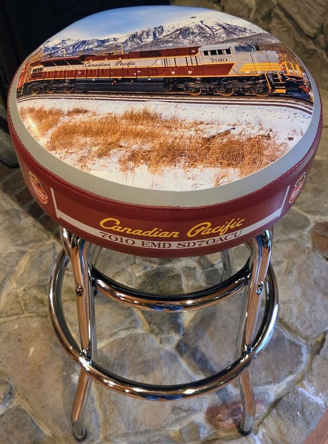 RMBD R-055 Canadian Pacific Heritage #7010 Bar Stool