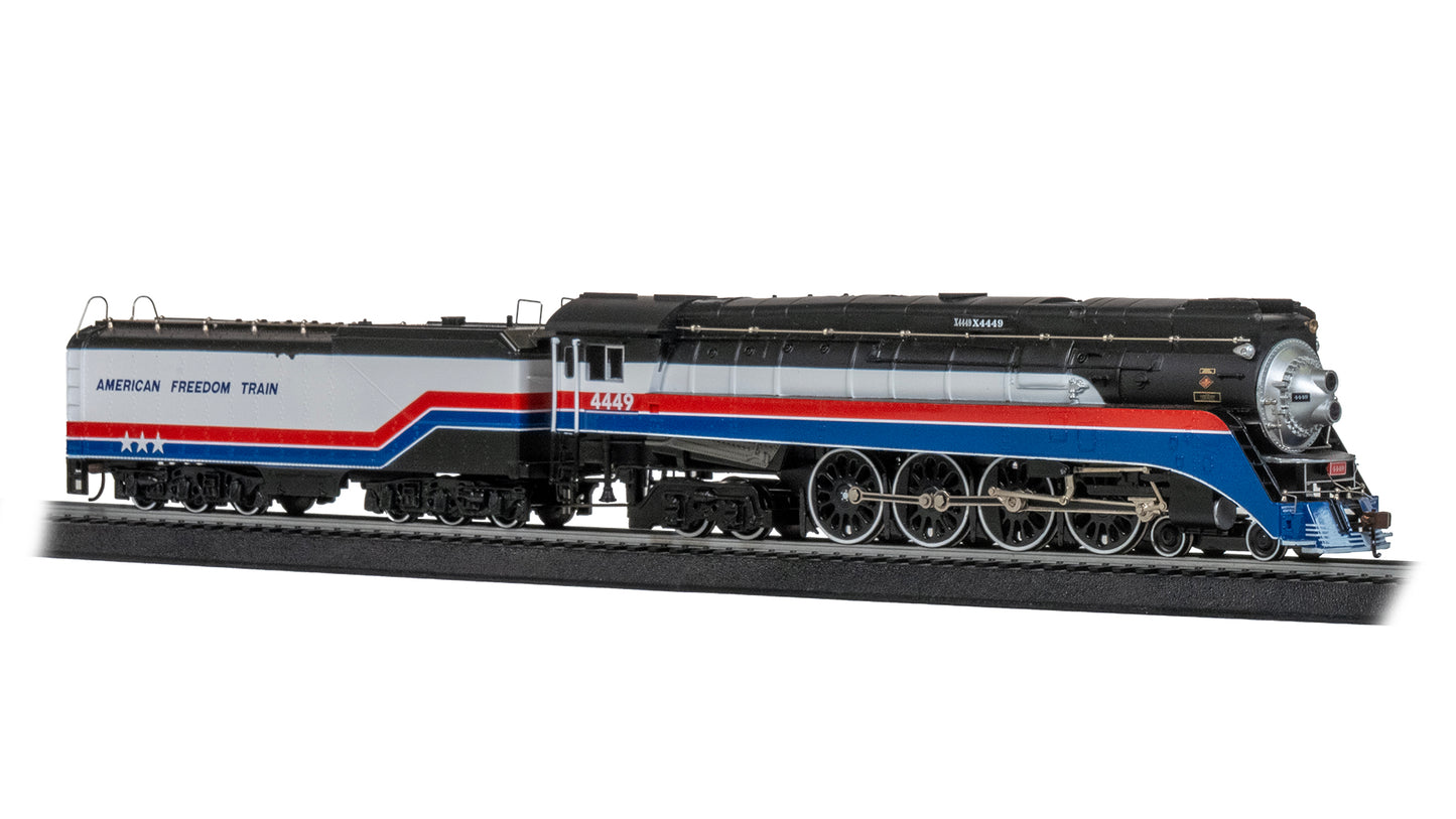Bachmann 00789 American Freedom Train HO Gauge Steam Passenger Train Set