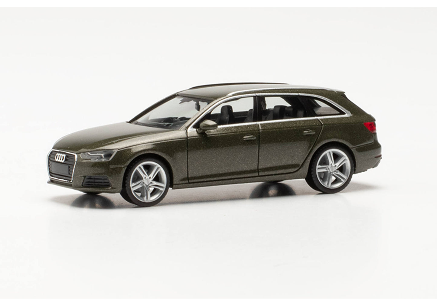 Herpa 038577G 1:87 District Green Metallic Audi A4 Avant Diecast Model