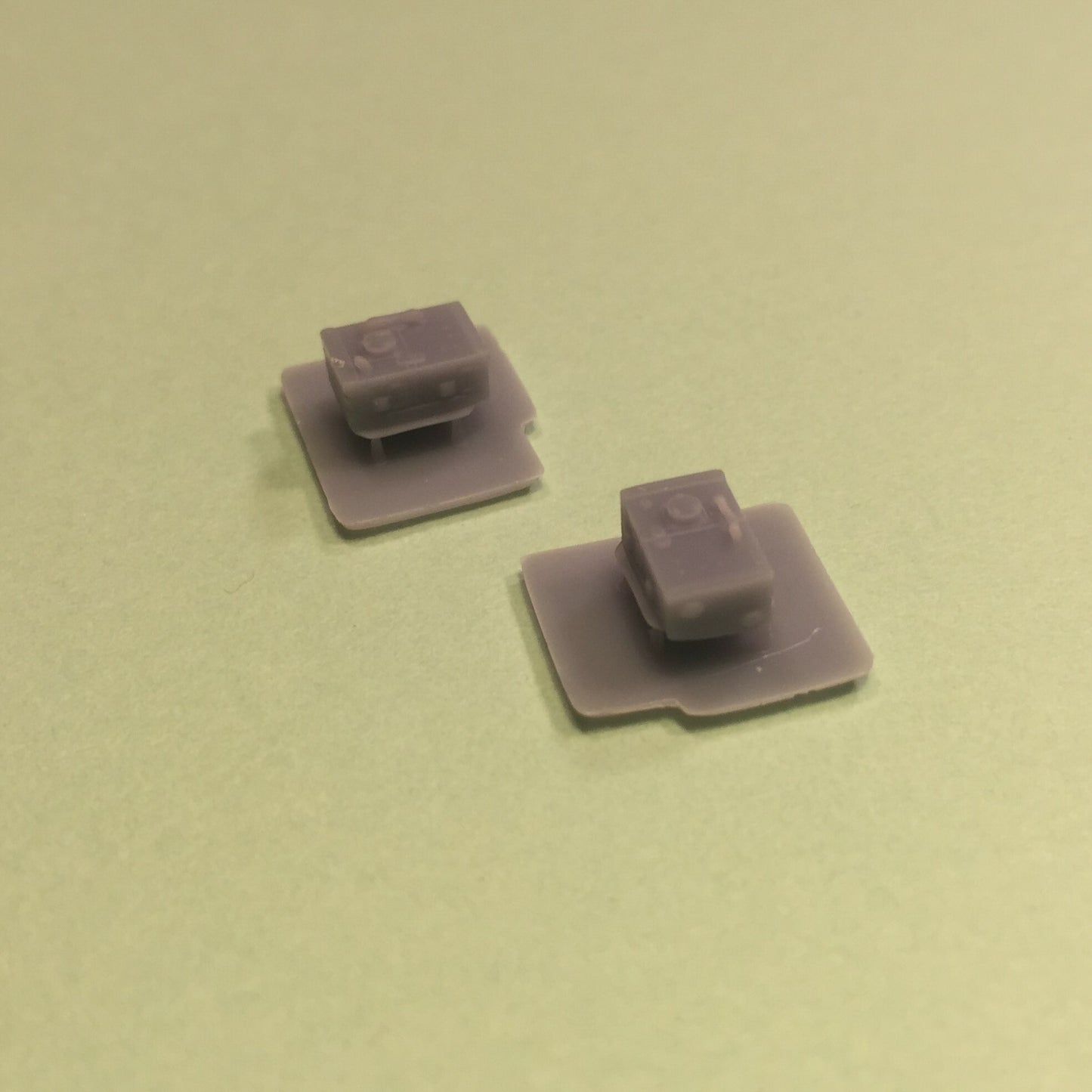 CMR Products 416-8101 HO Undecorated Helper Link (Pack of 2)
