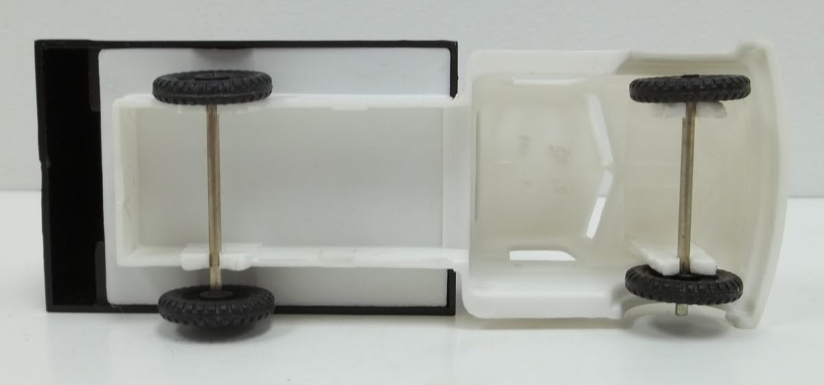 Lionel 6151-10 Range Patrol Truck for Flat Car