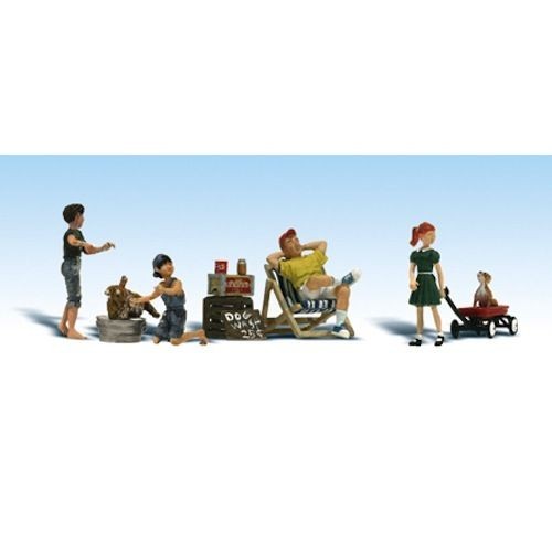 Woodland Scenics A1905 HO Scenic Accents Dog Wash Figures (Set of 9)