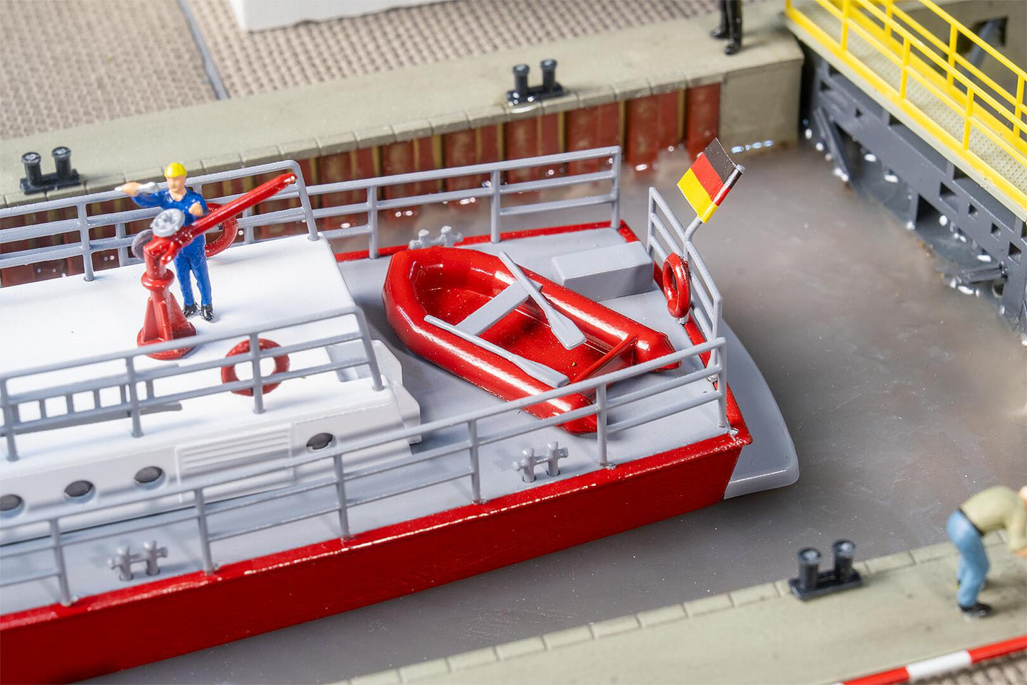 Faller 131016 HO Fire Boat Building Kit