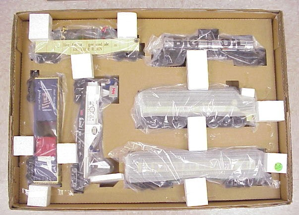 Lionel 6-30002 O Scale Neil Young Greendale Diesel Train Set MT/Box