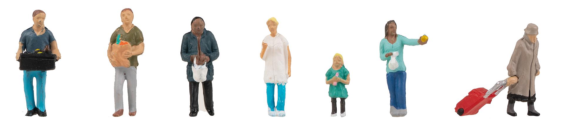 Faller 151642 HO While Shopping Figure Set (Set of 7)