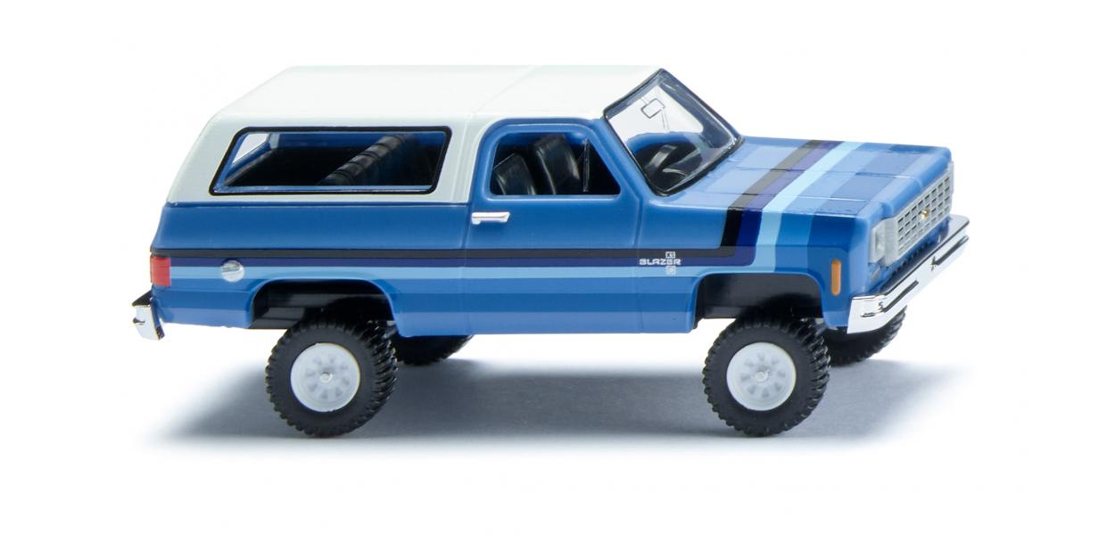 Wiking 011102 HO Light Blue Chevrolet K5 Blazer