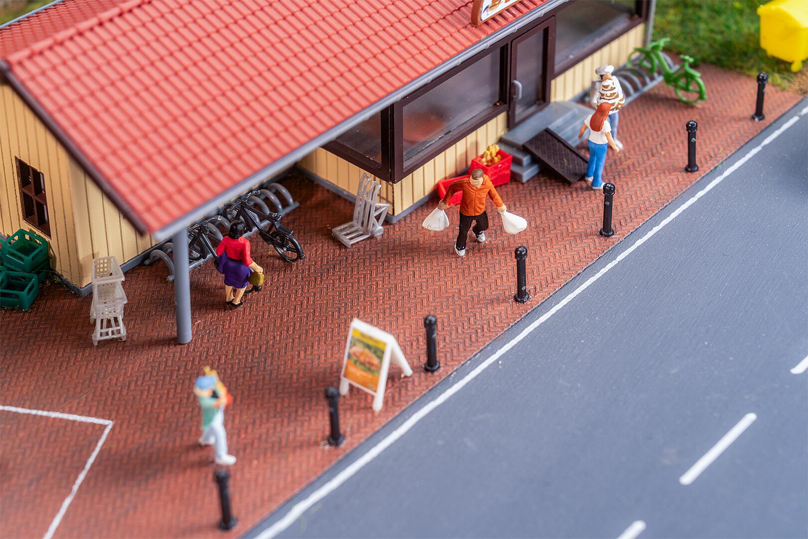 Faller 170316 HO Premium Road Film Red Clinker Paving