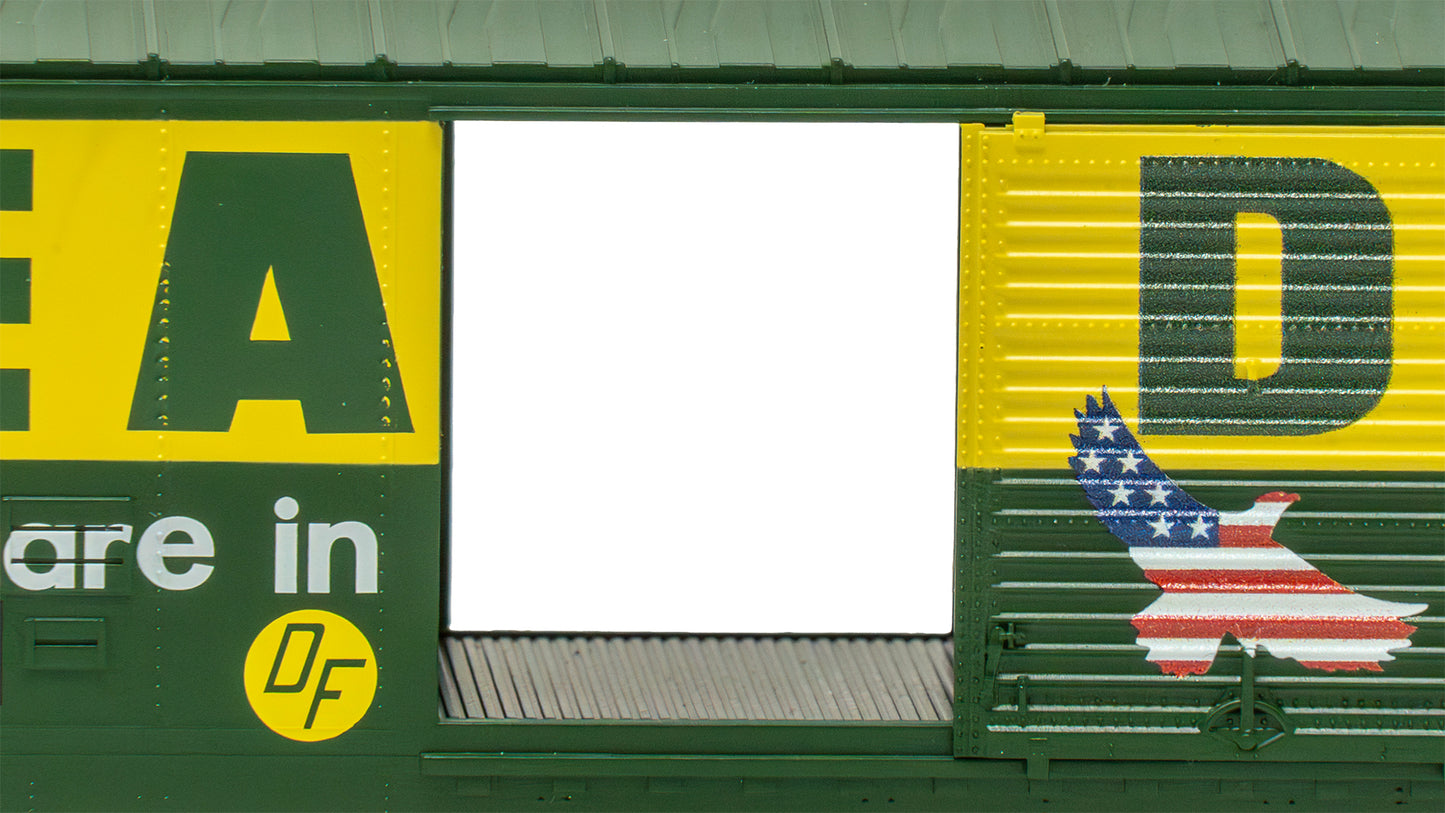 Bachmann 19416 HO Reading 50' Sliding Door Boxcar without Roofwalk #19807