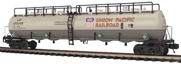 MTH 20-96205 O Gauge Union Pacific 20K Gallon 4-Compartment Tank Car #100095