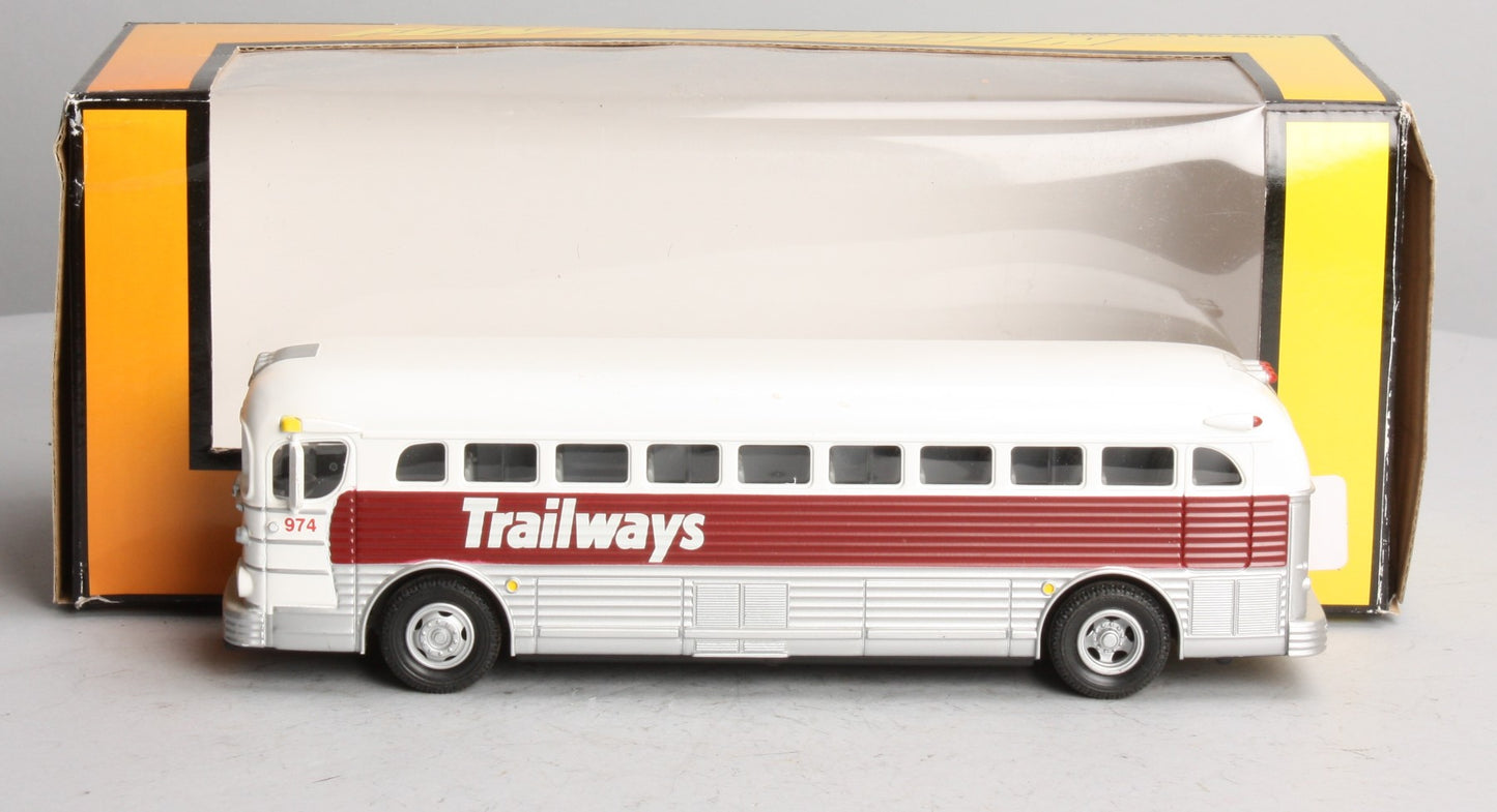 MTH 30-50011 1:48 Scale RailKing Trailways Lines Die-Cast Bus # 974