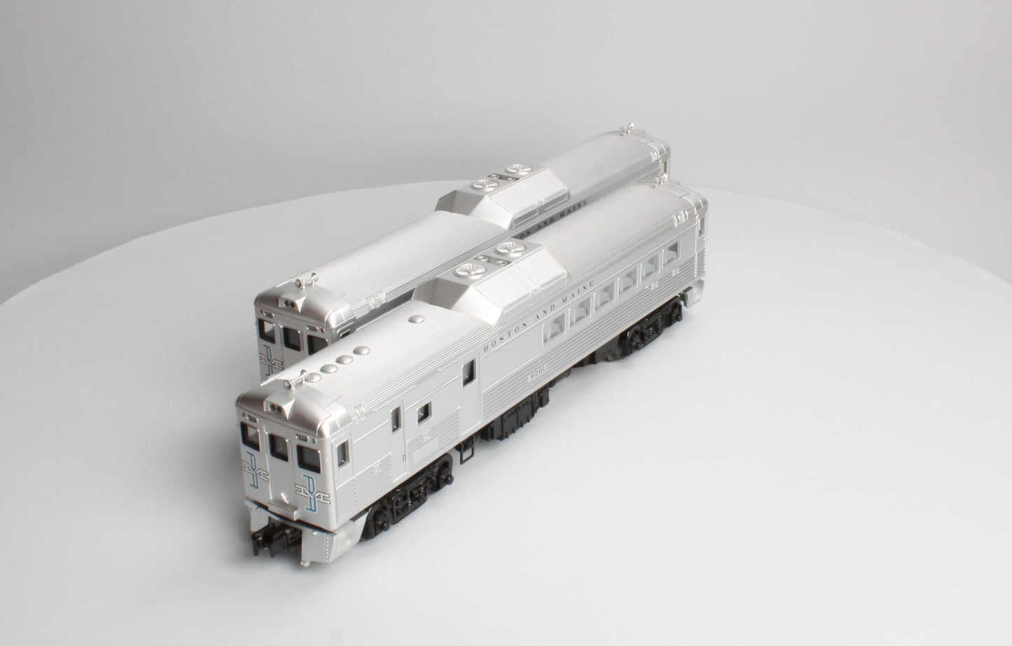 MTH 30-2388-1 Boston & Maine RDC Budd Car Set #6201/6117 w/Proto-Sound 2.0 LN/Box