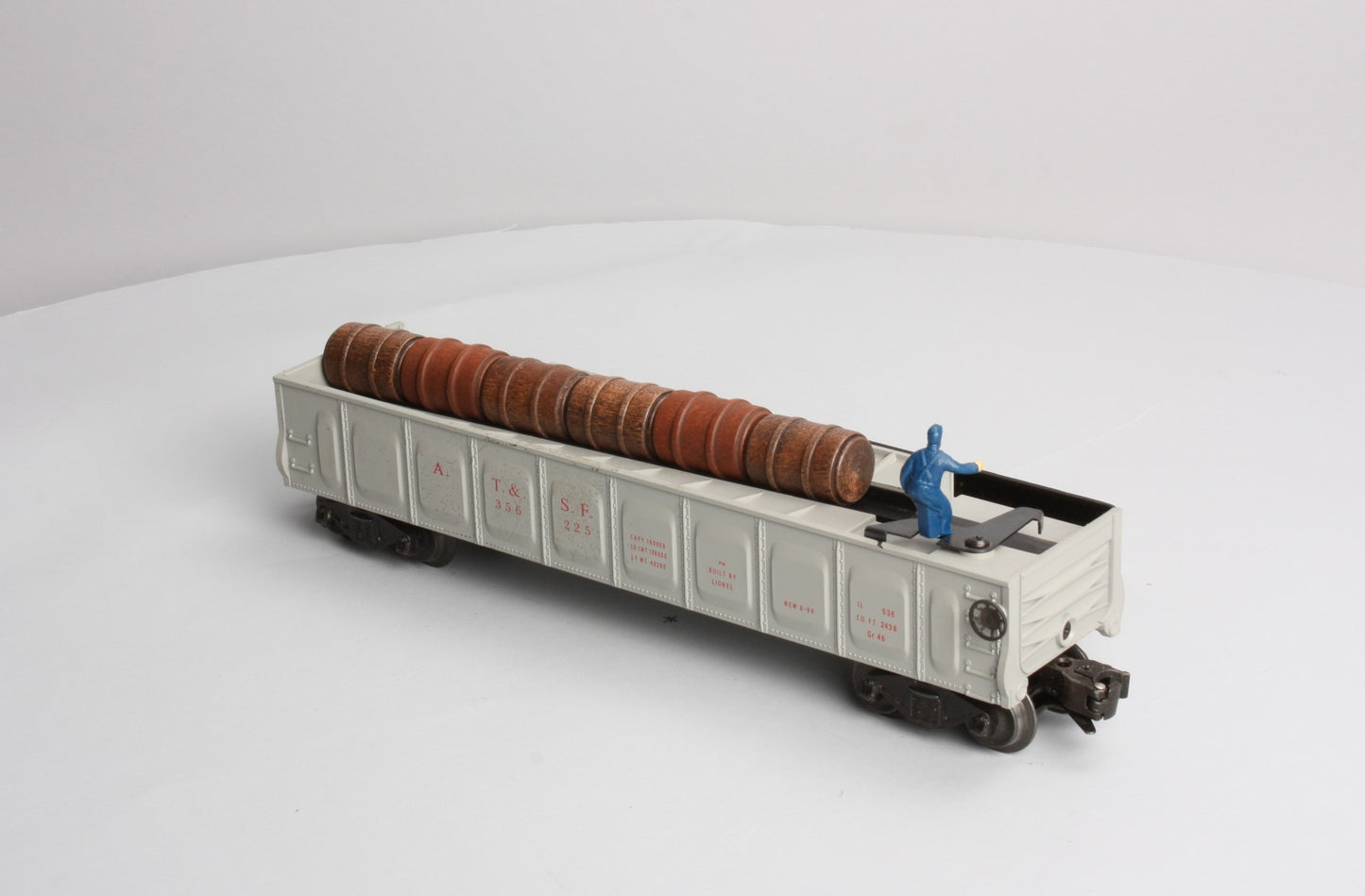 Lionel 6-19877 O AT&SF PWC Operating Barrel Ramp Car LN/Box