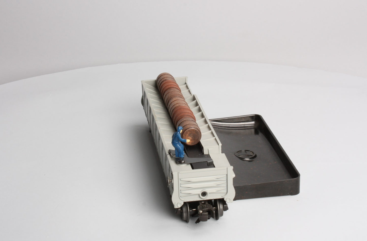 Lionel 6-19877 O AT&SF PWC Operating Barrel Ramp Car LN/Box