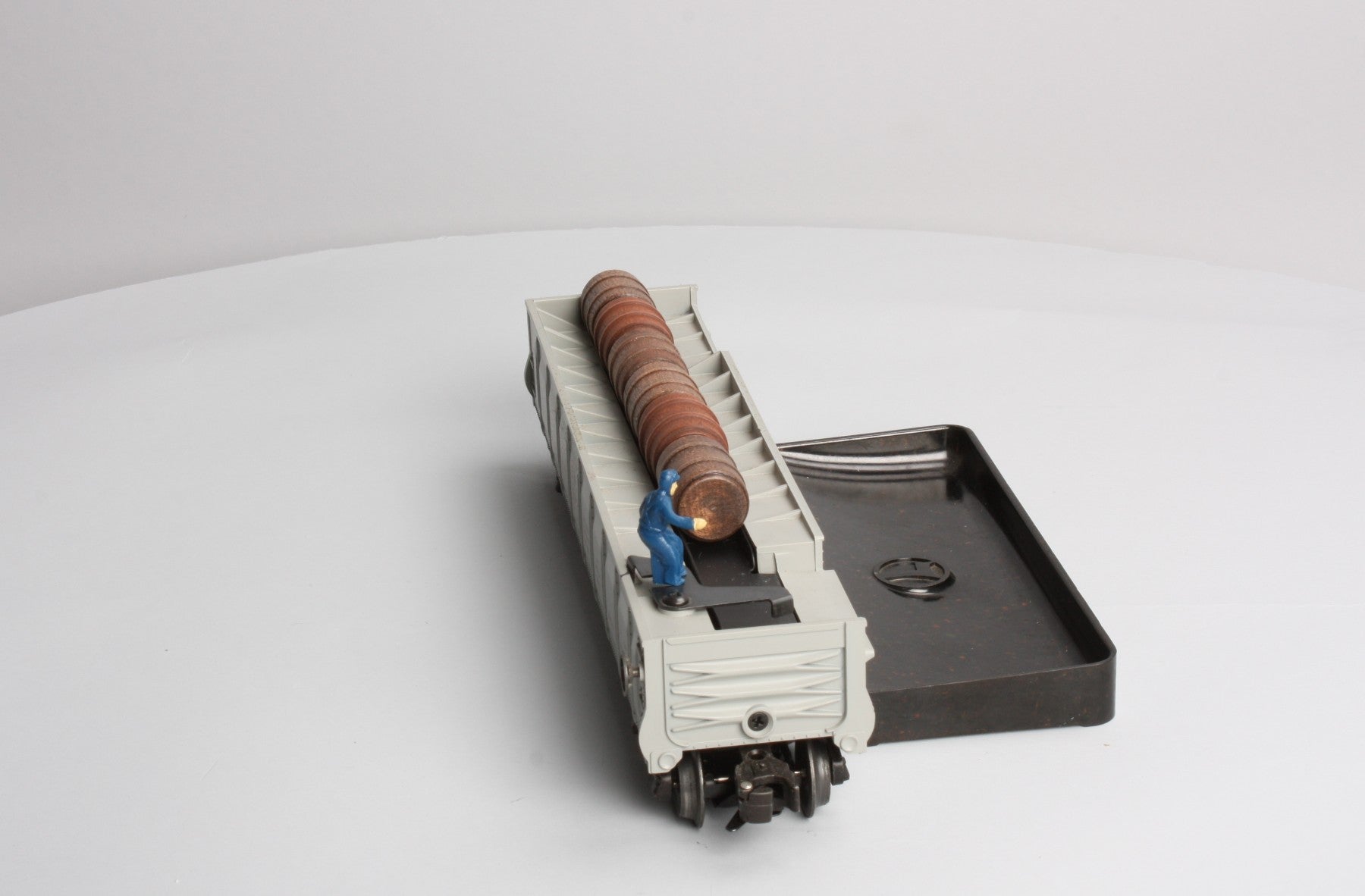 Lionel 6-19877 O AT&SF PWC Operating Barrel Ramp Car LN/Box